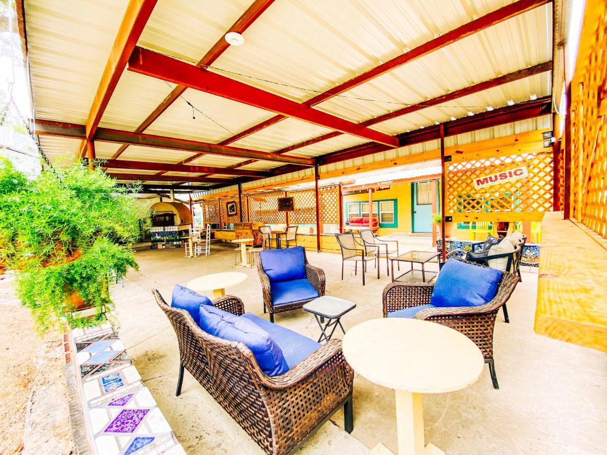 Inn At The Art Center San Angelo Bagian luar foto