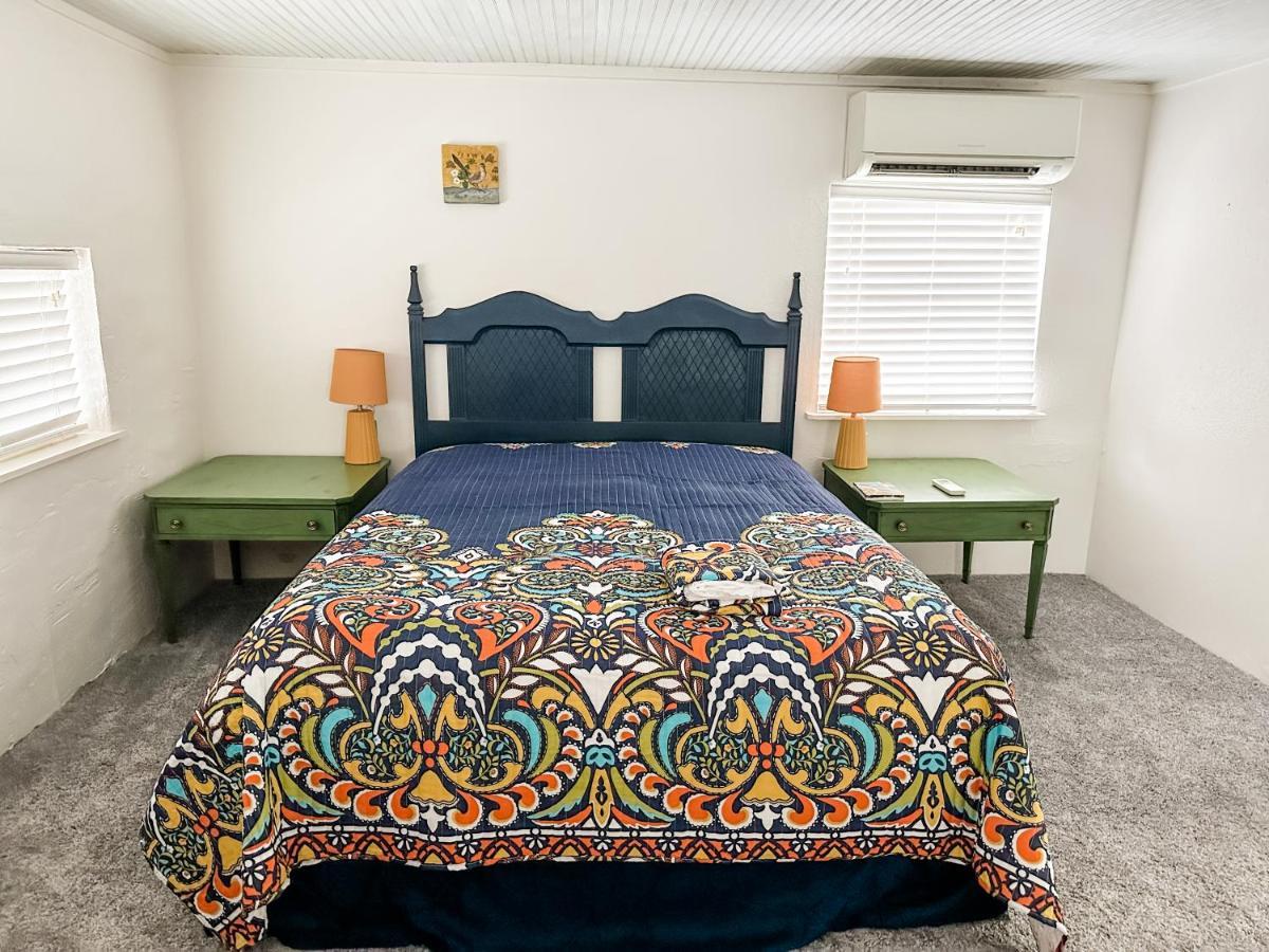 Inn At The Art Center San Angelo Bagian luar foto